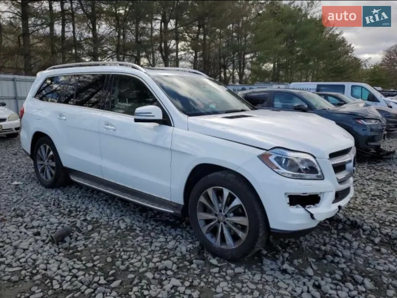 Mercedes-Benz GL-Class 2015
