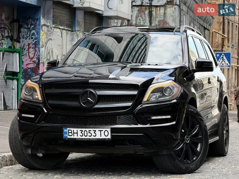 Mercedes-Benz GL-Class 2012