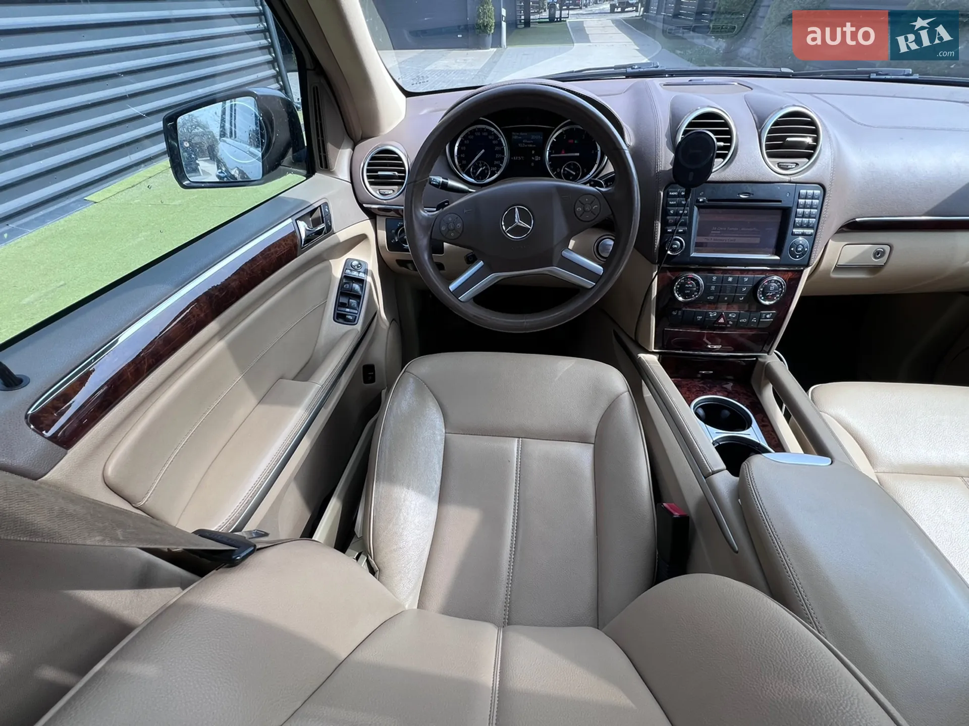 2010 Mercedes-Benz GL-klasse - мініатюра 26