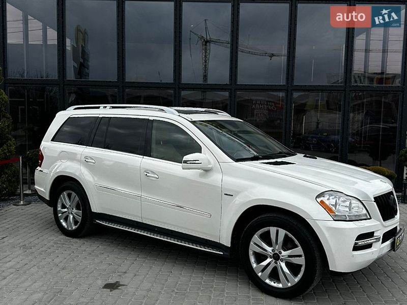Mercedes-Benz GL-Class 2011
