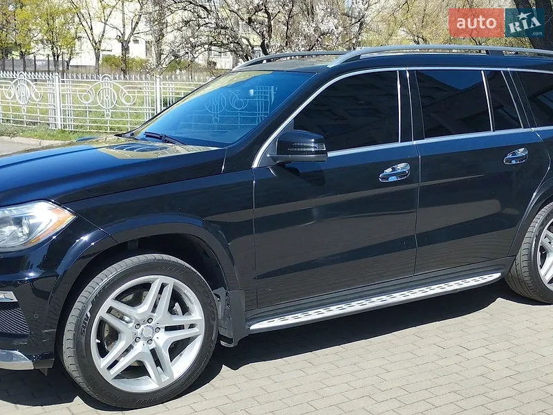 Mercedes-Benz GL-Class