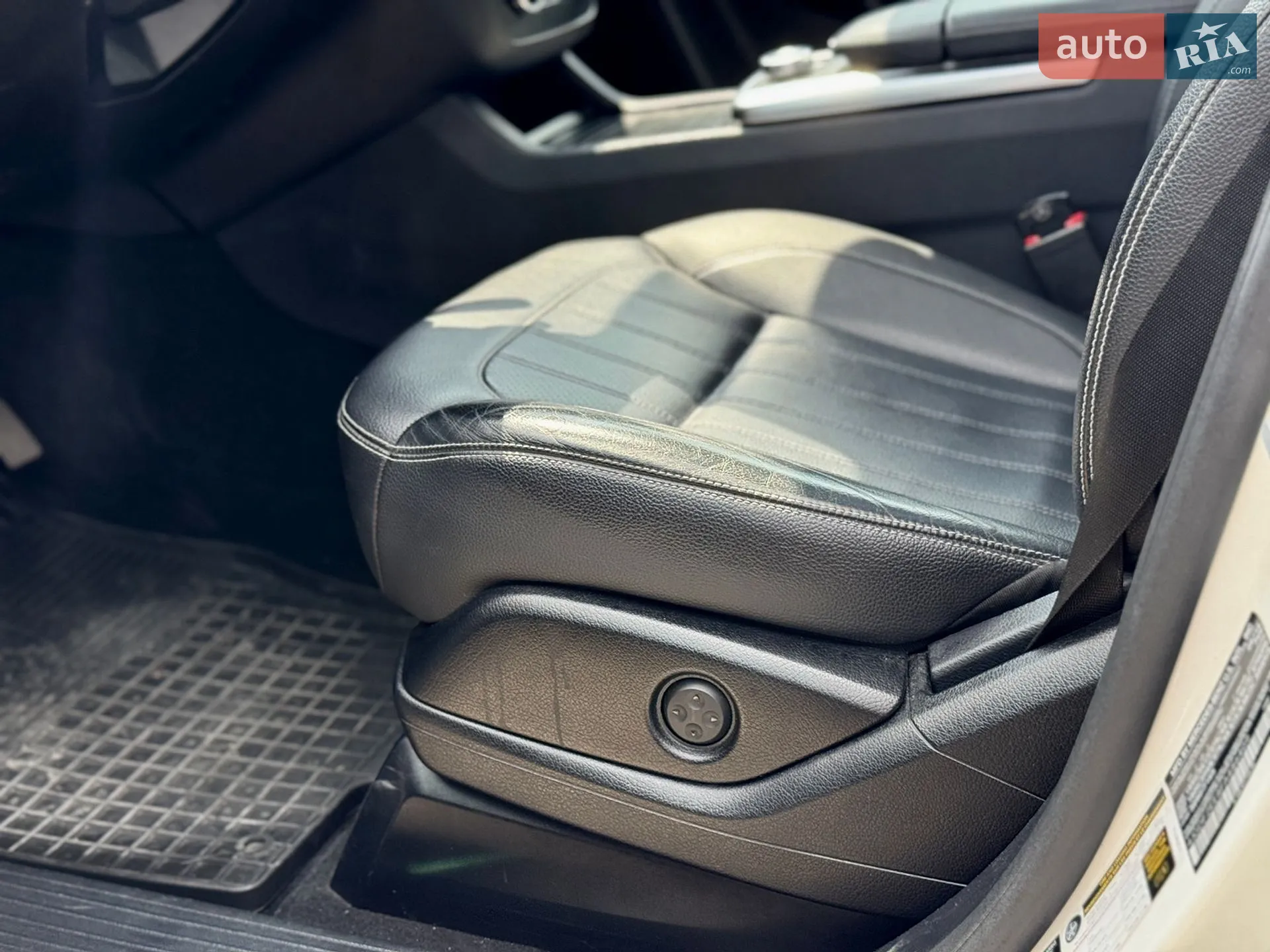 2014 Mercedes-Benz GL-klasse - мініатюра 30