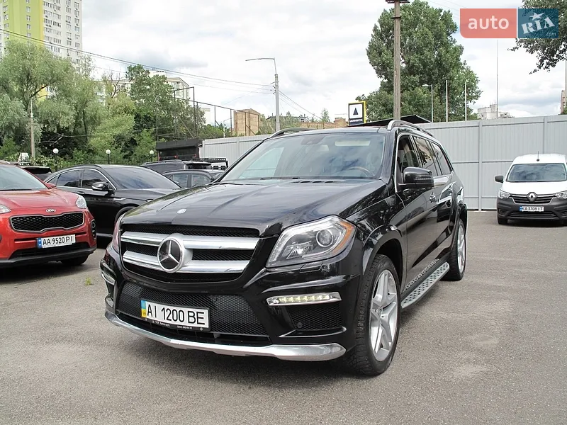 Mercedes-Benz GL-Class