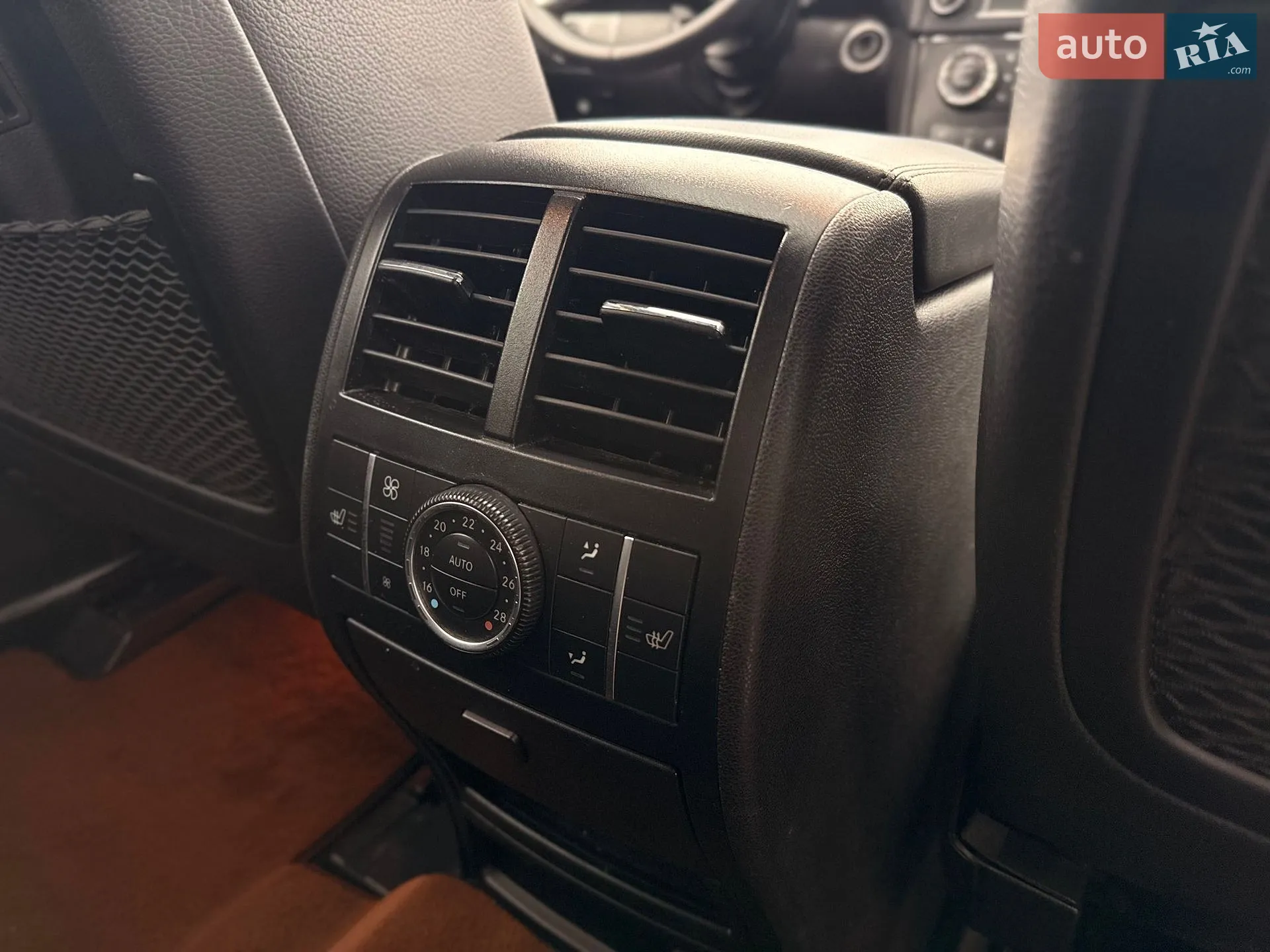 2012 Mercedes-Benz GL-klasse - мініатюра 36
