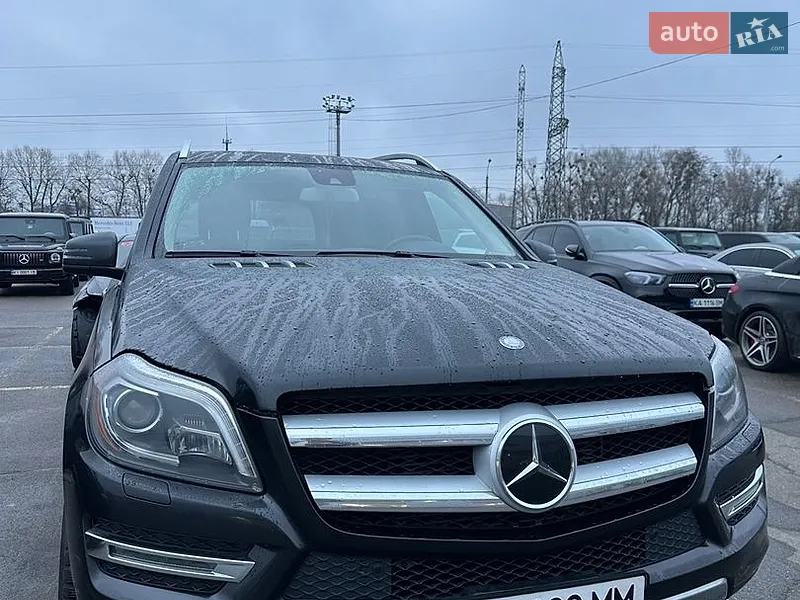 Mercedes-Benz GL-Class