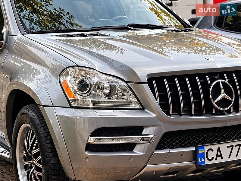 Mercedes-Benz GL-Class