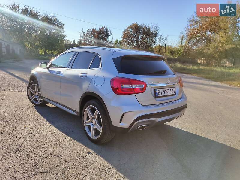 Позашляховик / Кросовер Mercedes-Benz GLA-Class 2017 в Полтаві