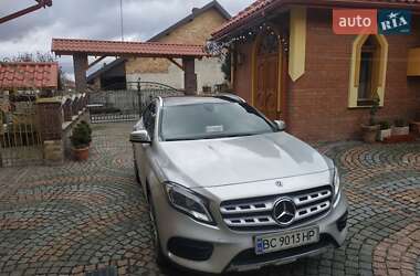 Внедорожник / Кроссовер Mercedes-Benz GLA-Class 2017 в 