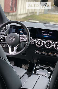 Внедорожник / Кроссовер Mercedes-Benz GLA-Class 2020 в 