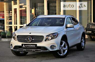 Внедорожник / Кроссовер Mercedes-Benz GLA-Class 2018 в Харькове