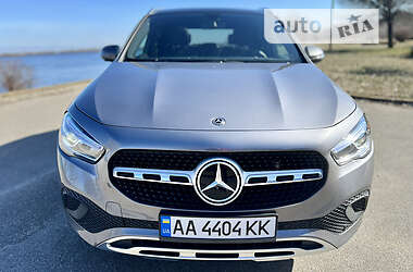 Внедорожник / Кроссовер Mercedes-Benz GLA-Class 2020 в 