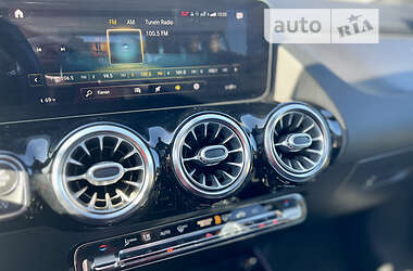 Внедорожник / Кроссовер Mercedes-Benz GLA-Class 2020 в 