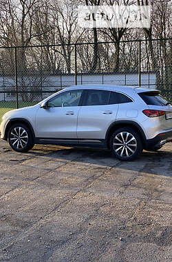 Внедорожник / Кроссовер Mercedes-Benz GLA-Class 2020 в 