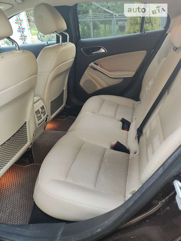 Внедорожник / Кроссовер Mercedes-Benz GLA-Class 2014 в Черновцах