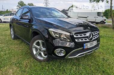 Внедорожник / Кроссовер Mercedes-Benz GLA-Class 2017 в 