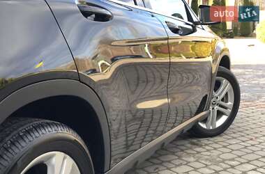 Внедорожник / Кроссовер Mercedes-Benz GLA-Class 2018 в 