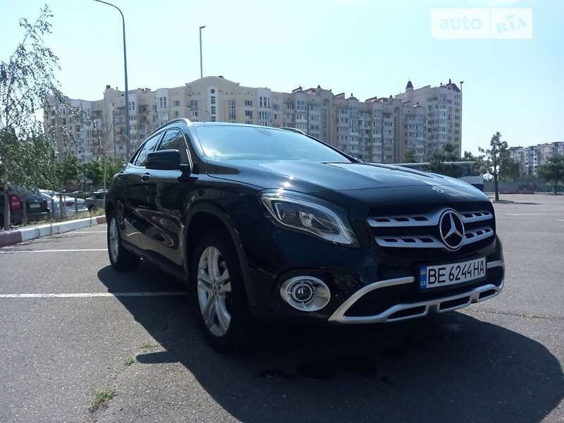 Позашляховик / Кросовер Mercedes-Benz GLA-Class 2018 в Миколаєві