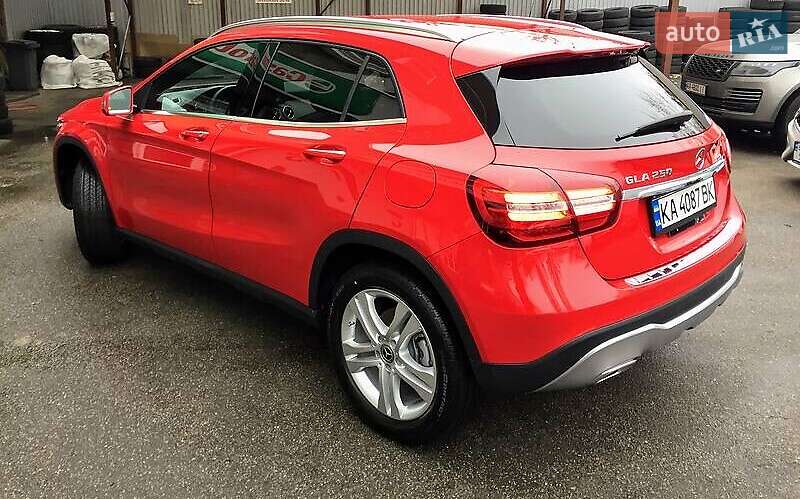 Внедорожник / Кроссовер Mercedes-Benz GLA-Class 2019 в Киеве фото 3 Внедорожник / Кроссовер Mercedes-Benz GLA-Class 2019 в Киеве
