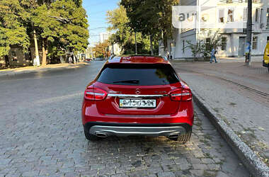 Позашляховик / Кросовер Mercedes-Benz GLA-Class 2016 в Києві