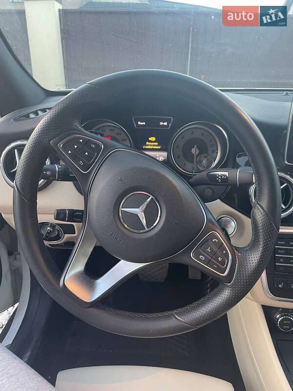Внедорожник / Кроссовер Mercedes-Benz GLA-Class 2016 в Львове фото 8 Внедорожник / Кроссовер Mercedes-Benz GLA-Class 2016 в Львове