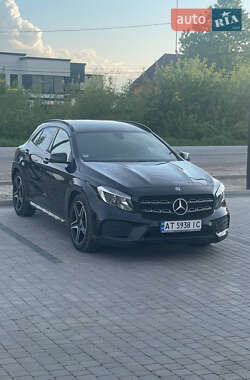 Внедорожник / Кроссовер Mercedes-Benz GLA-Class 2018 в 