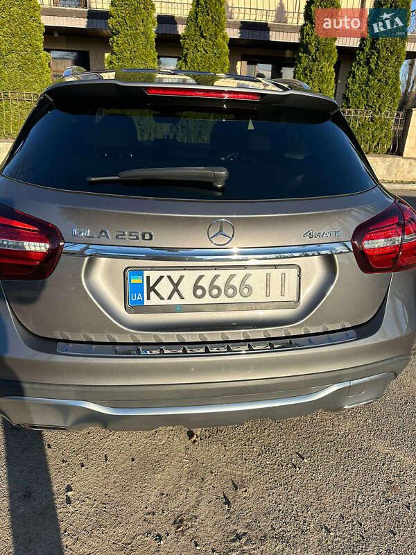 Внедорожник / Кроссовер Mercedes-Benz GLA-Class 2019 в Харькове