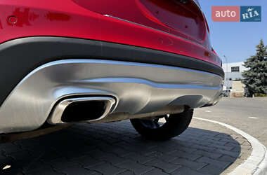 Позашляховик / Кросовер Mercedes-Benz GLA-Class 2015 в 