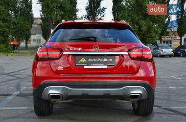 Внедорожник / Кроссовер Mercedes-Benz GLA-Class 2018 в 