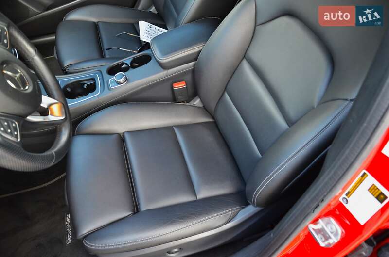 Внедорожник / Кроссовер Mercedes-Benz GLA-Class 2018 в Киеве