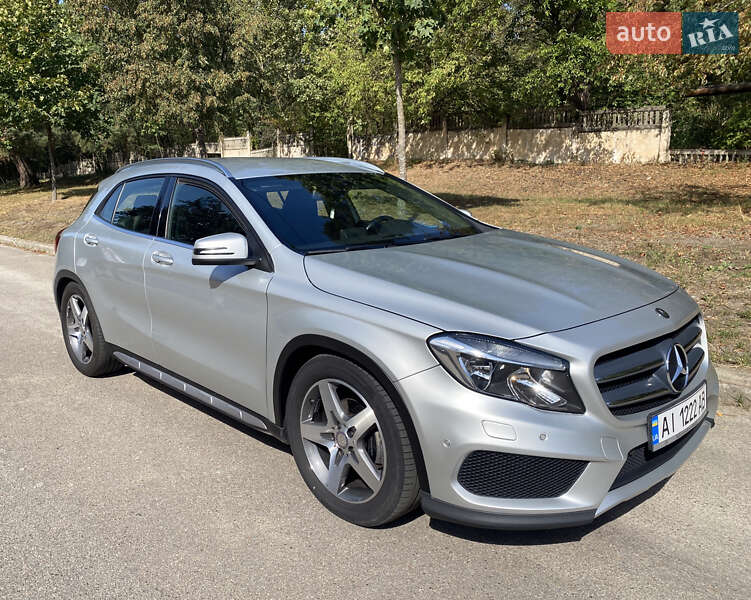 Внедорожник / Кроссовер Mercedes-Benz GLA-Class 2014 в Киеве