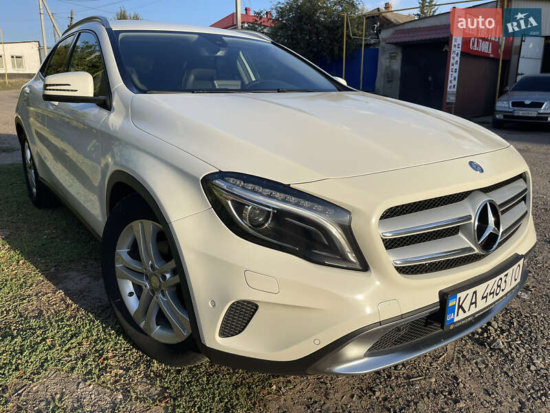 Внедорожник / Кроссовер Mercedes-Benz GLA-Class 2016 в Первомайске