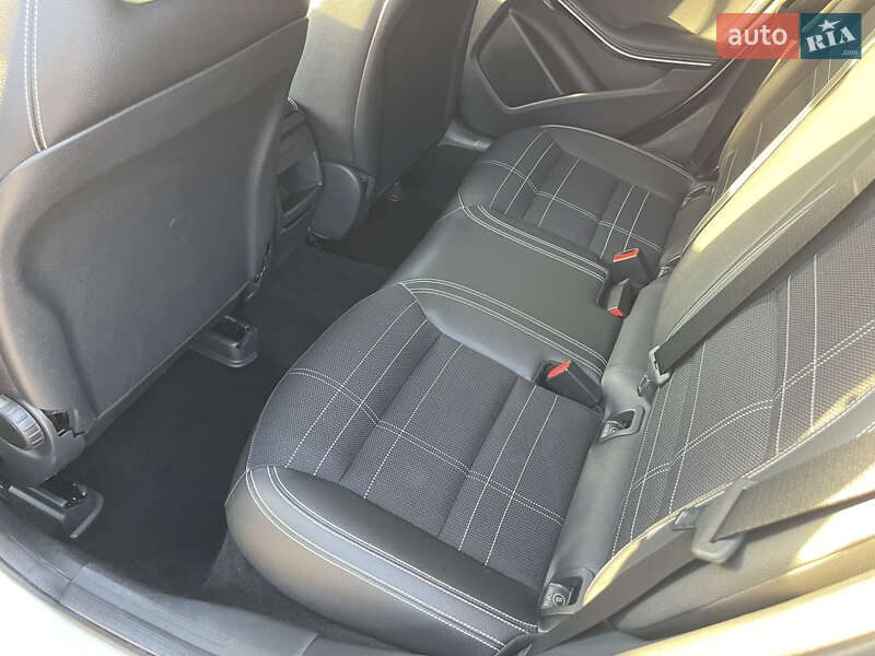 Внедорожник / Кроссовер Mercedes-Benz GLA-Class 2016 в Первомайске фото 20 Внедорожник / Кроссовер Mercedes-Benz GLA-Class 2016 в Первомайске