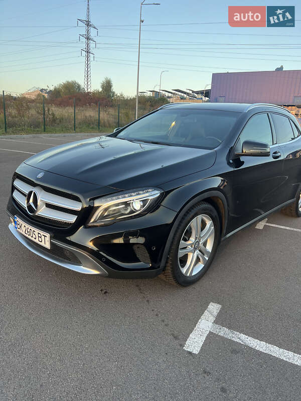 Внедорожник / Кроссовер Mercedes-Benz GLA-Class 2014 в Ровно фото 2 Внедорожник / Кроссовер Mercedes-Benz GLA-Class 2014 в Ровно