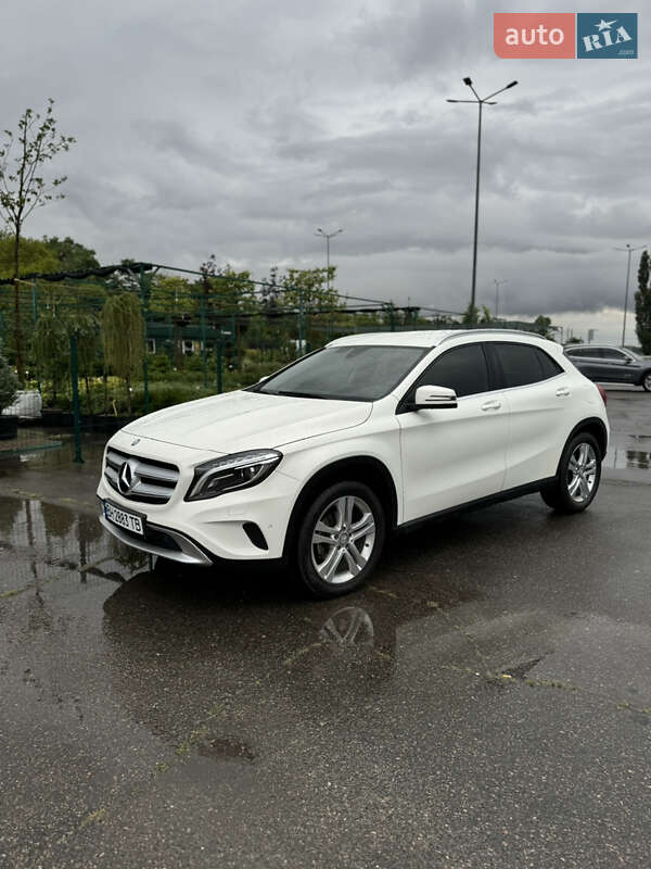 Позашляховик / Кросовер Mercedes-Benz GLA-Class 2016 в Одесі
