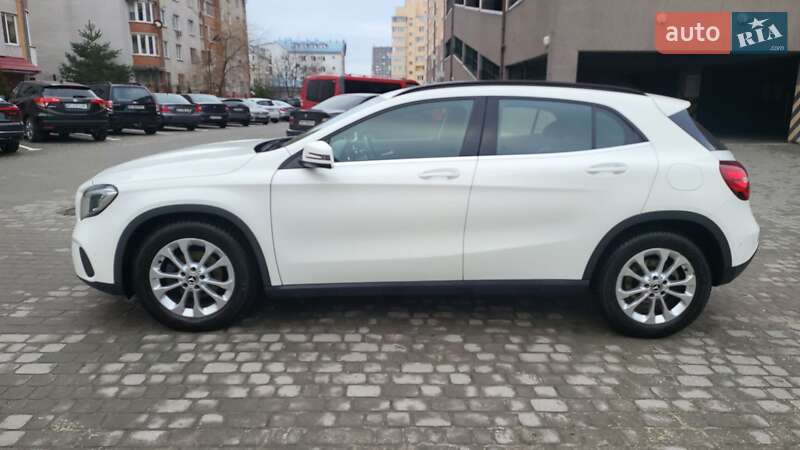 Внедорожник / Кроссовер Mercedes-Benz GLA-Class 2018 в Львове фото 8 Внедорожник / Кроссовер Mercedes-Benz GLA-Class 2018 в Львове