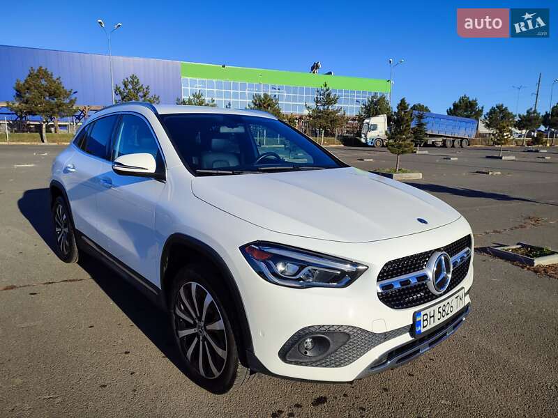 Внедорожник / Кроссовер Mercedes-Benz GLA-Class 2020 в Одессе