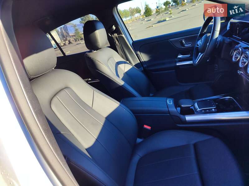 Внедорожник / Кроссовер Mercedes-Benz GLA-Class 2020 в Одессе