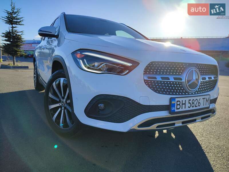 Внедорожник / Кроссовер Mercedes-Benz GLA-Class 2020 в Одессе
