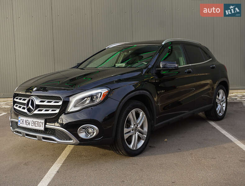 Mercedes-Benz GLA-Class 2018