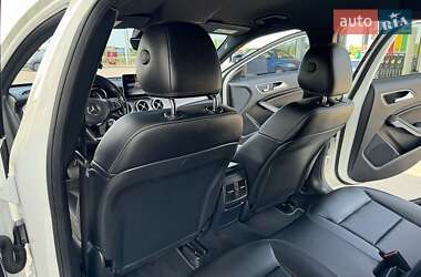 Внедорожник / Кроссовер Mercedes-Benz GLA-Class 2018 в 