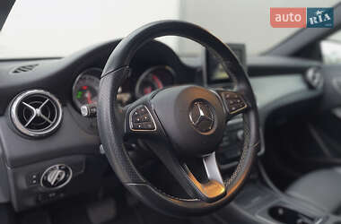 Внедорожник / Кроссовер Mercedes-Benz GLA-Class 2016 в 