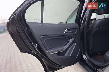 Внедорожник / Кроссовер Mercedes-Benz GLA-Class 2016 в 