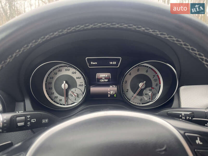 Внедорожник / Кроссовер Mercedes-Benz GLA-Class 2014 в Хмельницком