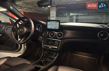 Внедорожник / Кроссовер Mercedes-Benz GLA-Class 2017 в 