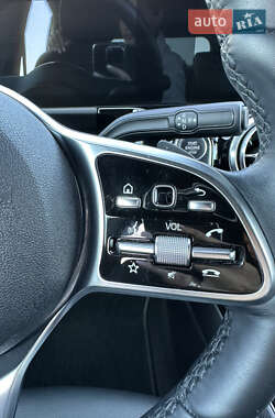 Внедорожник / Кроссовер Mercedes-Benz GLA-Class 2021 в 