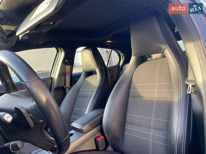 Внедорожник / Кроссовер Mercedes-Benz GLA-Class 2017 в Львове
