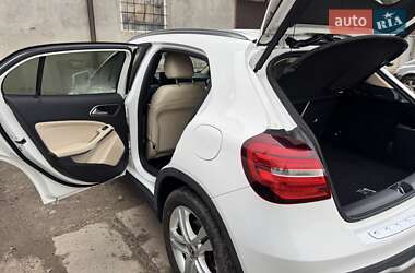 Внедорожник / Кроссовер Mercedes-Benz GLA-Class 2018 в 