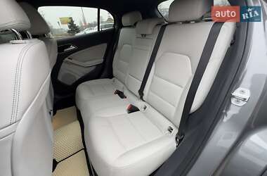 Внедорожник / Кроссовер Mercedes-Benz GLA-Class 2017 в 