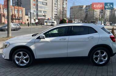 Позашляховик / Кросовер Mercedes-Benz GLA-Class 2017 в 