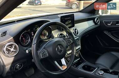 Позашляховик / Кросовер Mercedes-Benz GLA-Class 2017 в 